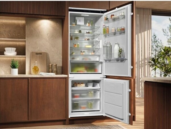 Electrolux ENG8TD75S + kupóny na daľší nákup - Chladnička kombinovaná zabudovateľná