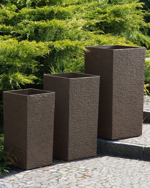 Vysoký tmavohnedý kvetináč 30 x 30 x 60 cm z kamennej zmesi hranatý črepník do interiéru a exteriéru
