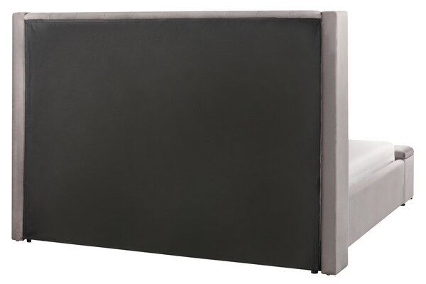 Posteľ sivá zamatové čalúnenie 160 x 200 cm s roštom a úložným priestorom vysoké čelo odkladacia lavica moderný štýl spálňa