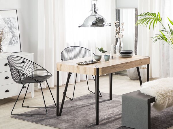 Jedálenský stôl svetlá doska z MDF čierne kovové nohy 130 x 80 cm pre 6 osôb obdĺžnikový industriálny dizajn