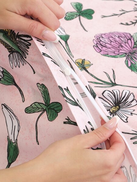 Bavlnená obliečka na vankúš Renforcé 40 × 60 cm - Herbár púdrový