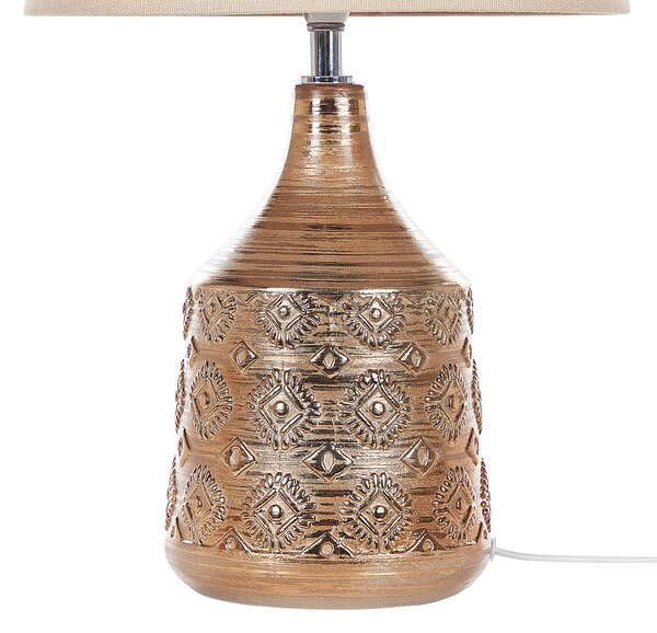Stolná lampa zlatohnedá keramická 47 cm geometrický vzor látkové tienidlo ozdobný podstavec retro dizajn spálňa obývačka