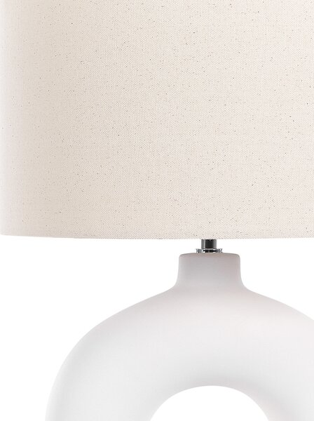 Stolná lampa biela keramická látkové tienidlo tvarovaný podstavec nočná lampa