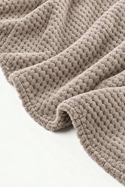 Deka MONTE taupe Rozmer: 75x150 cm