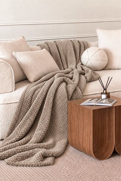 Deka MONTE taupe Rozmer: 75x150 cm