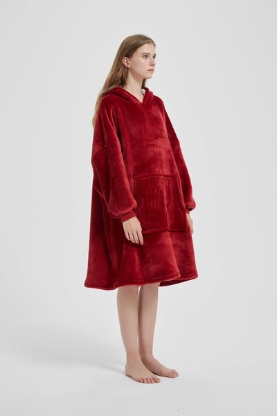 Deka s rukávmi HOODIE bordová