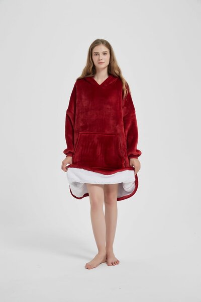 Deka s rukávmi HOODIE bordová