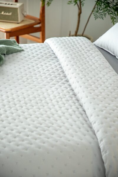 Prehoz na posteľ TERRA sivý Rozmer: 200x220 cm
