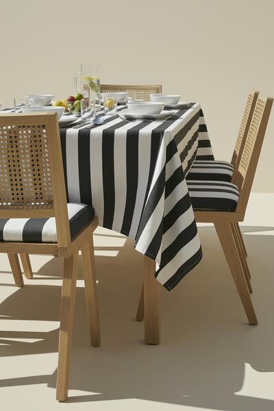 Záhradný obrus STRIPES grafitový Rozmer: 140x180 cm