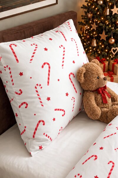 Vianočná posteľná bielizeň CANDYCANES saténová Rozmer: 100x135 cm