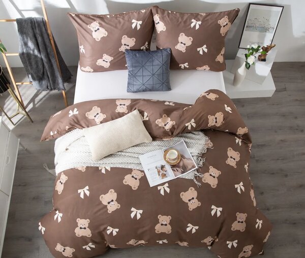 Saténová posteľná bielizeň BEAR DARK hnedá Rozmer: 200x200 cm