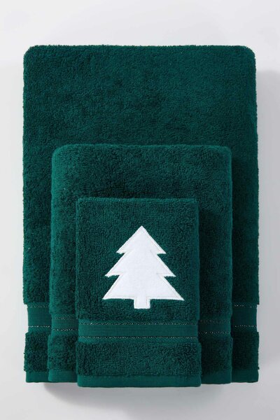 Vianočný uterák CHRISTMAS TREE fľašovo zelený Rozmer: 50x90 cm