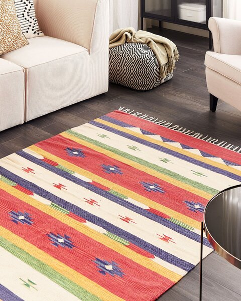 Kelímový koberec viacfarebný bavlna 140 x 200 cm ručne tkaný geometrický vzor obojstranný so strapcami obývacia izba spálňa