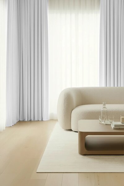 Velúrový záves SOFT VELVET biely na riasiacu pásku Rozmer: 140x270 cm