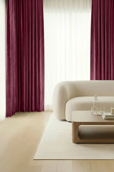 Velúrový záves SOFT VELVET bordový na riasiacu pásku Rozmer: 140x270 cm