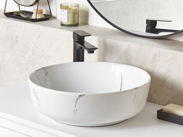 Kúpeľňové umývadlo na dosku biele keramické mramorový efekt okrúhle 42 cm glamour štýl