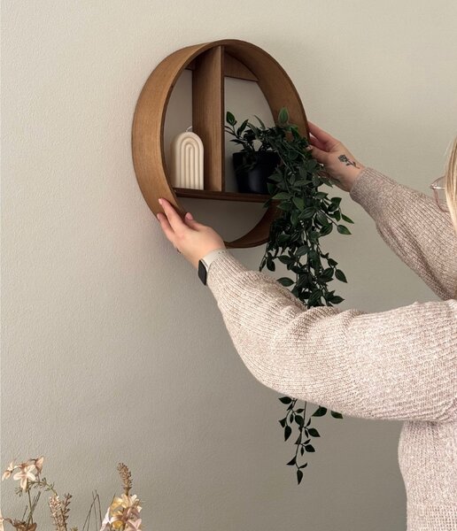 Nástenná dekoratívna polica ACCENTS 37 cm - viac farieb Farba: Tmavohnedá