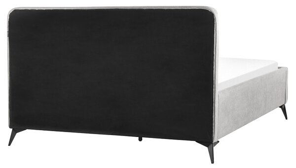 Rám postele s čelom svetlosivé polyesterové čalúnenie čierne kovové nohy 160 x 200 cm klasický minimalistický štýl spálňa