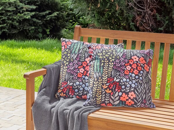 Sada 2 vonkajších vankúšov viacfarebná polyester 45 x 45 cm štvorcová kvetinový vzor dekoračný vankúš záhrada terasa