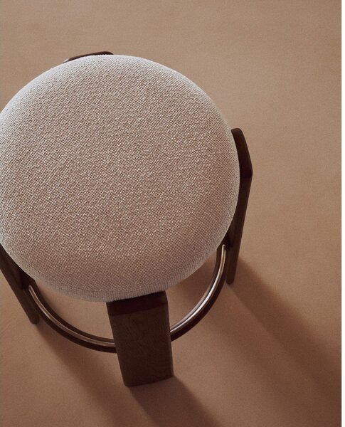 Béžová/v tmavo prírodnej farbe barová stolička z jaseňového dreva (výška sedadla 75 cm) Granite – Kave Home
