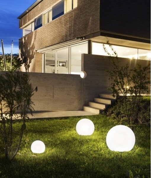 Vonkajšie dekoračné svietidlo GARDEN BALL 1xE27/40W/230V IP65 pr. 25 cm