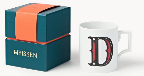 Westwing x MEISSEN, Ručne vyrobený hrnček's ozdobným motívom Initials
