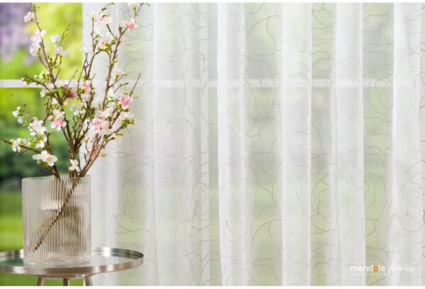Bielo-sivá záclona 140x245 cm Amanda – Mendola Fabrics