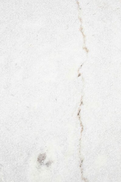 Okrúhly konferenčný stolík s mramorovou doskou v bielo-zlatej farbe ø 70 cm Timpa – White Label