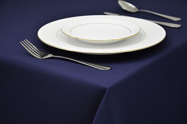 Dekorstudio Obrus na stôl - tmavo modrý Rozmer obrusu (šírka x dĺžka): 110x160cm