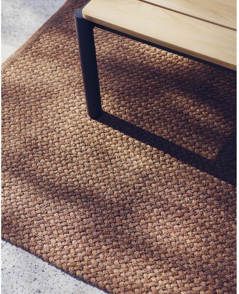 Vnútorný a vonkajší koberec z recyklovaných vlákien v terakotovej farbe 160x230 cm Despas – Kave Home