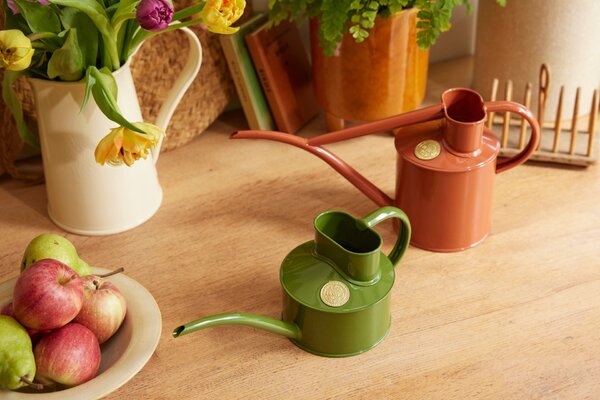 Kanvička na zalievanie Fazeley Flow Terracotta Orange – 1 l
