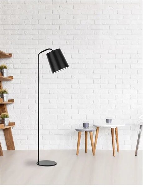Dizajnová stojaca lampa Stabile čierne – Čierna