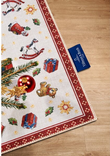 Červený koberec s vianočným motívom 50x80 cm Red Christmas – Villeroy&Boch