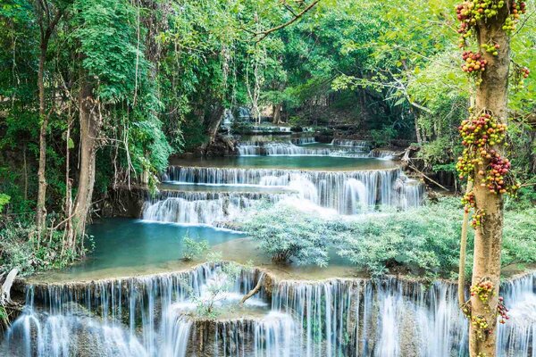 DIMEX | Vliesové fototapety na stenu Vodopády v Kanchanaburi MS-5-3173 | 375 x 250 cm | zelená, biela