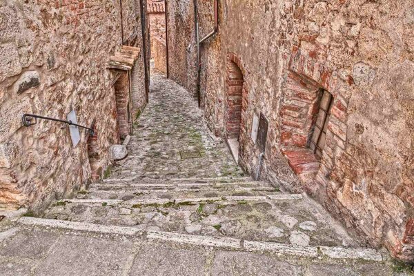 DIMEX | Vliesové fototapety na stenu Siena Toskánsko MS-5-0691 | 375 x 250 cm | šedá