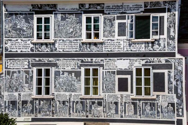 DIMEX | Vliesové fototapety na stenu Rakúsky dvor MS-5-0819 | 375 x 250 cm | biela, čierna, šedá