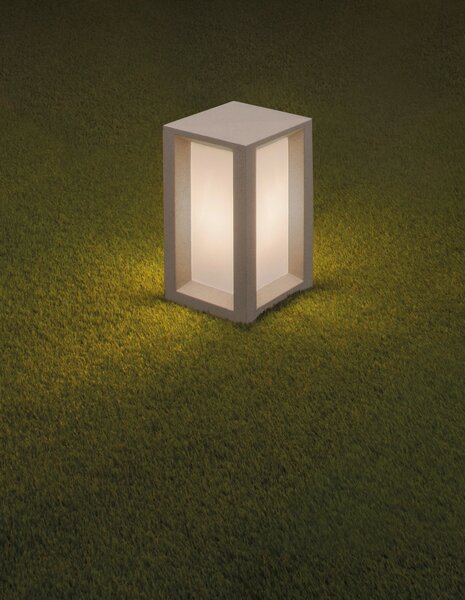 Vonkajšia záhradná lampa Castro 20 Svetlá sivé – Sivá