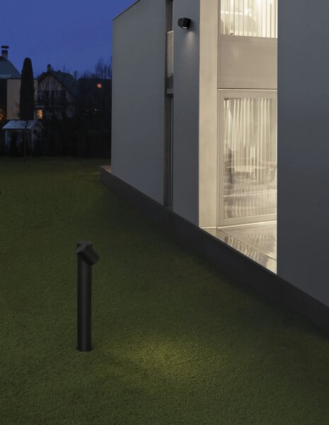 Vonkajšia záhradná lampa Focus B 68 čierne – Čierna