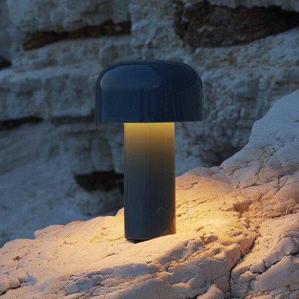 Stolová LED lampa Flos Bellhop s osvetlením a nabíjateľnou batériou, modrá,, Modrá, Obývacia izba / jedáleň, Plast, Dizajn, Stojacie svietidlo