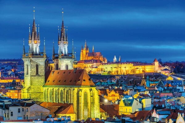 DIMEX | Vliesové fototapety na stenu Praha, nočný pohľad MS-5-1002 | 375 x 250 cm | modrá, žltá, hnedá