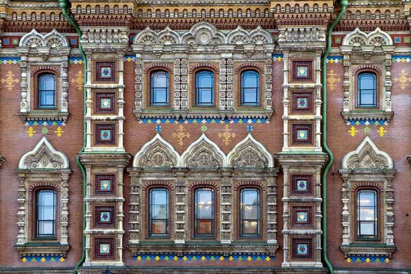 DIMEX | Vliesové fototapety na stenu St Petersburg, Rusko MS-5-1178 | 375 x 250 cm | zelená, modrá, hnedá