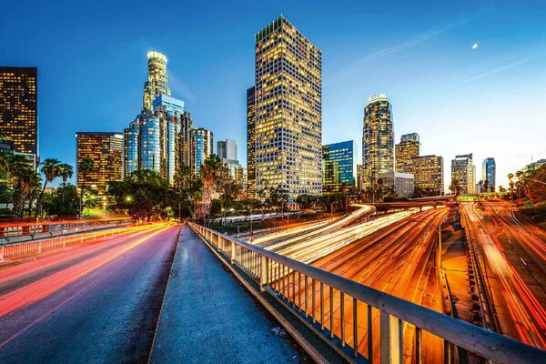DIMEX | Vliesové fototapety na stenu Los Angeles v noci MS-5-2973 | 375 x 250 cm | modrá, červená, žltá, oranžová