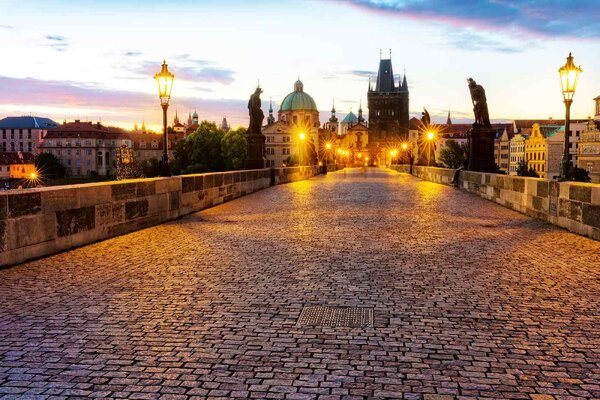 DIMEX | Vliesové fototapety na stenu Nočný Karlov most MS-5-0668 | 375 x 250 cm | modrá, žltá, šedá