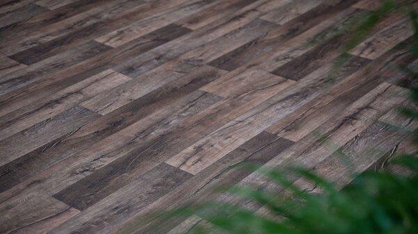 PVC podlaha Maxima Plus Hunter Oak S44 hnedá