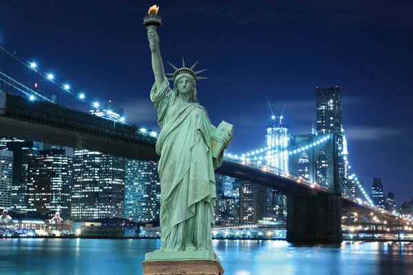 DIMEX | Vliesové fototapety na stenu New York v noci MS-5-2977 | 375 x 250 cm | zelená, modrá, biela, čierna