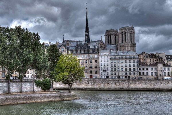 DIMEX | Vliesové fototapety na stenu Parížske budovy MS-5-1038 | 375 x 250 cm | zelená, modrá, šedá