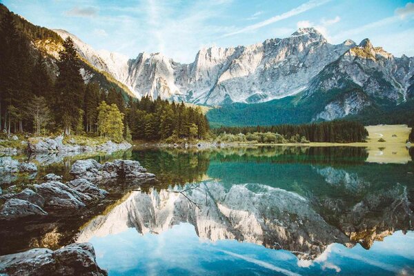 DIMEX | Vliesové fototapety na stenu Lago di Fusine MS-5-3074 | 375 x 250 cm | zelená, modrá, šedá