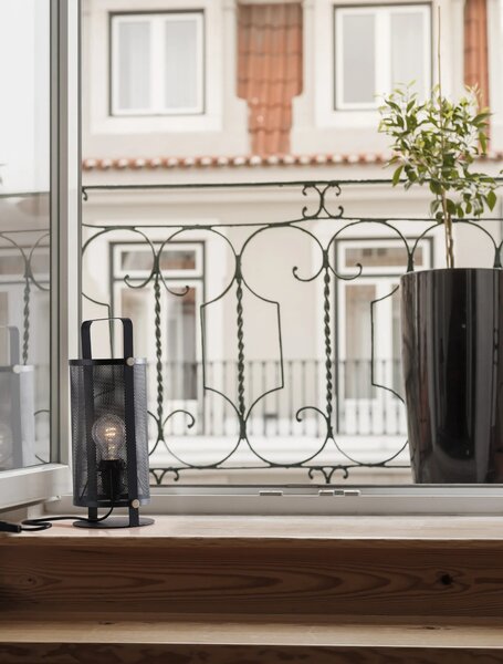 Rustikálna stolová lampa Ian – E27