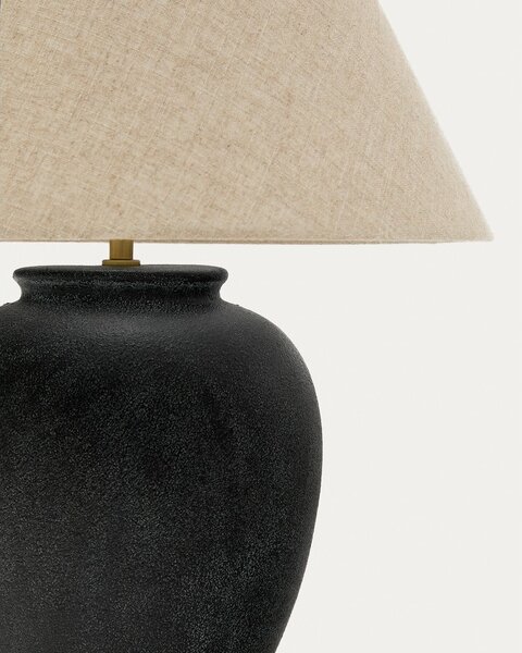 Čierno-béžová stolová lampa s textilným tienidlom (výška 60 cm) Mercadal – Kave Home