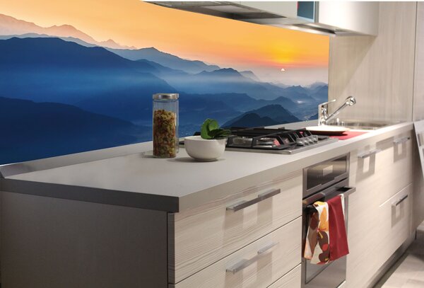 DIMEX | Fototapeta do kuchyne Východ slnka v Himalájach KI-180-202 | 180 x 60 cm | modrá, čierna, žltá